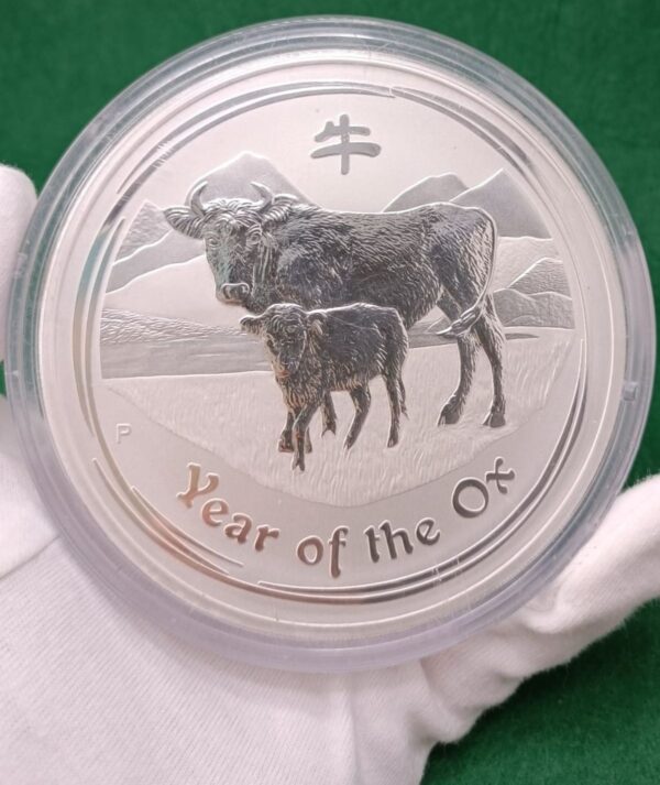 Moneda Year of the Ox Plata 1 kg 2009_capsula/GoldenArt