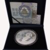 Packaging de la Moneda de plata Panda Chino de 1kg de 2020, que muestra su certificado de autenticidad y una protección que expone la belleza de la moneda