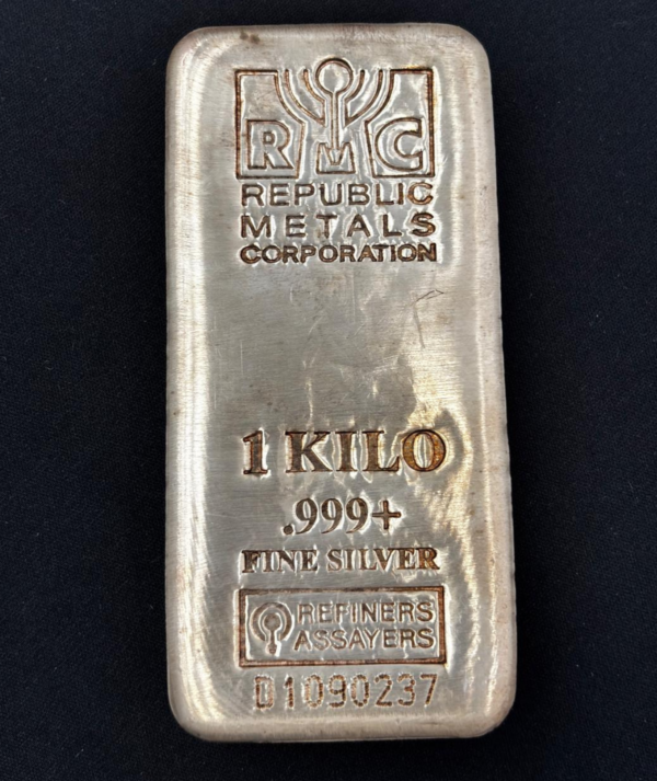 Lingote Plata 1000 gr RCM portada/ GoldenArt Lingote Plata 1000 gr RCM portada/ GoldenArt