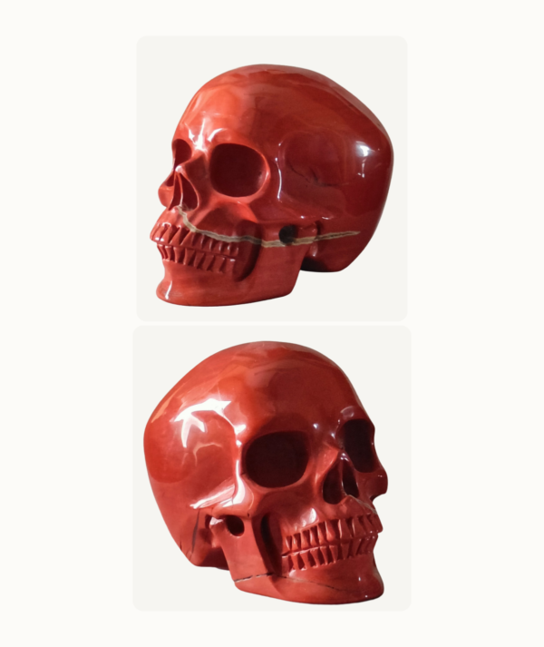 Pareja de Calaveras talladas en Jaspe Rojo_ goldenart Pareja de Calaveras talladas en Jaspe Rojo_ goldenart