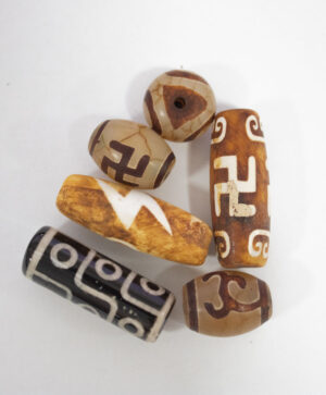 Lote de 5 amuletos tibetanos DZI